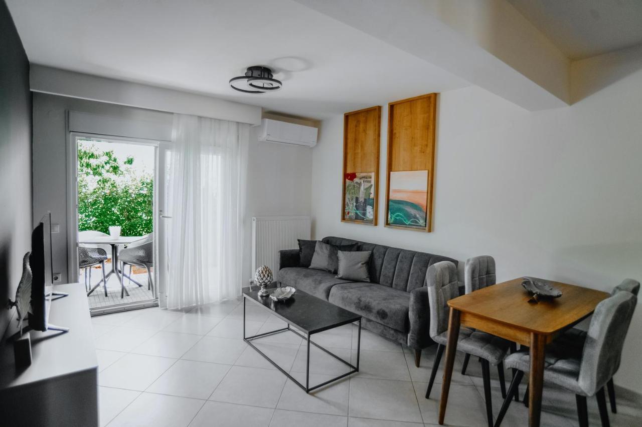 Alexandra Boutique Residence Seaside อเล็กซานโดรโพลิส ภายนอก รูปภาพ
